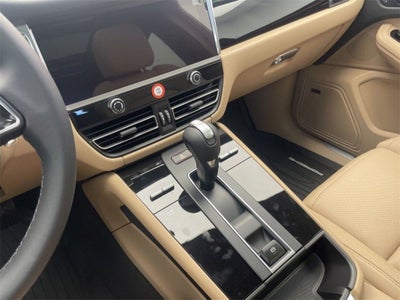 2025 Porsche Macan S