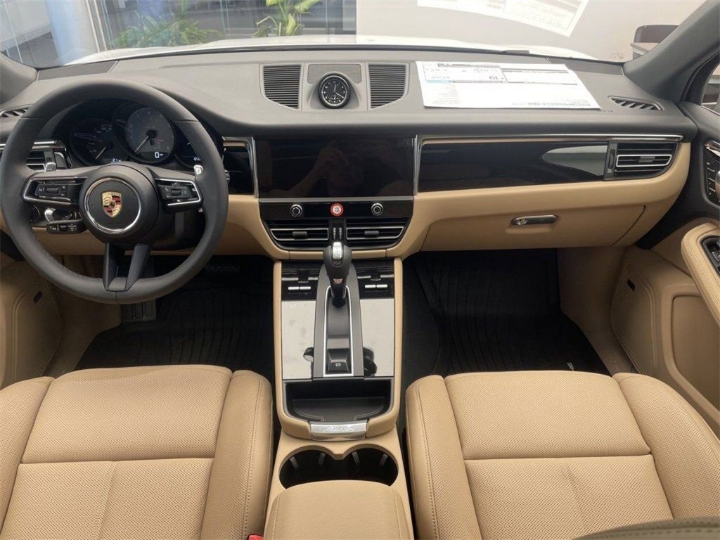 2025 Porsche Macan S