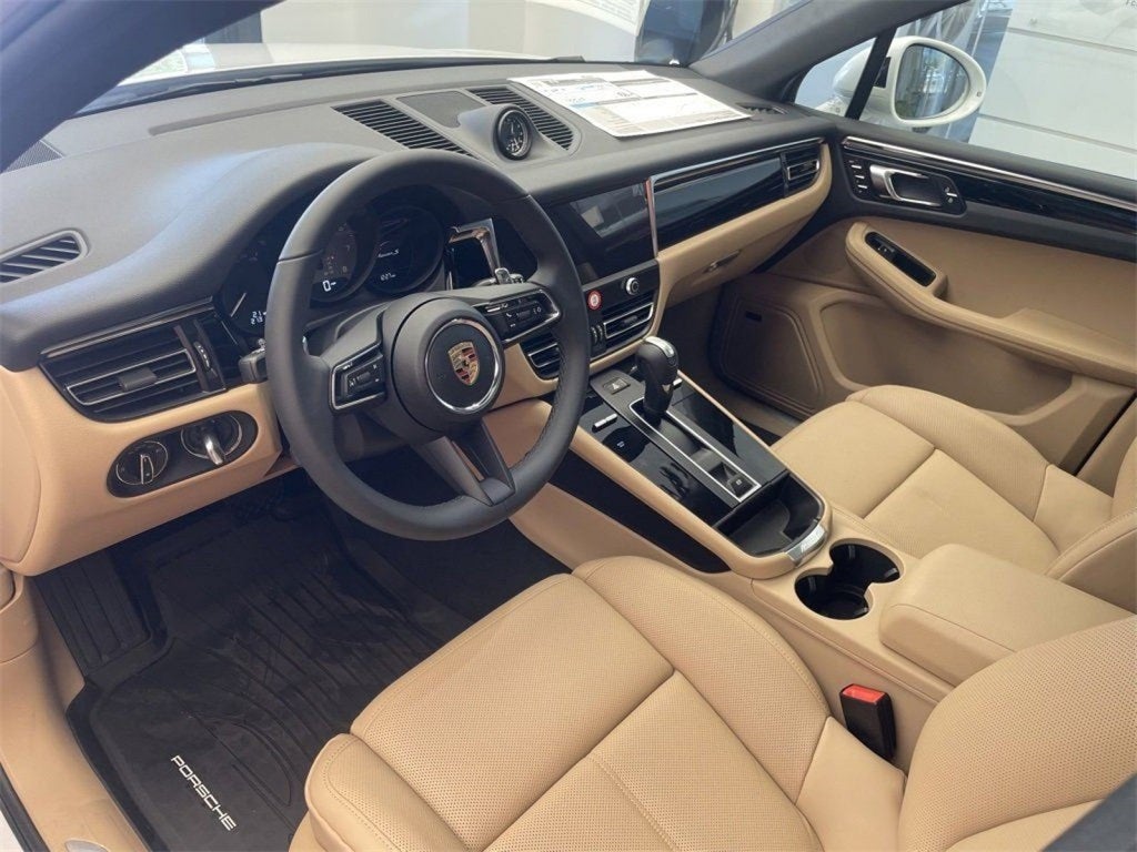2025 Porsche Macan S