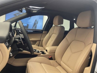 2025 Porsche Macan S