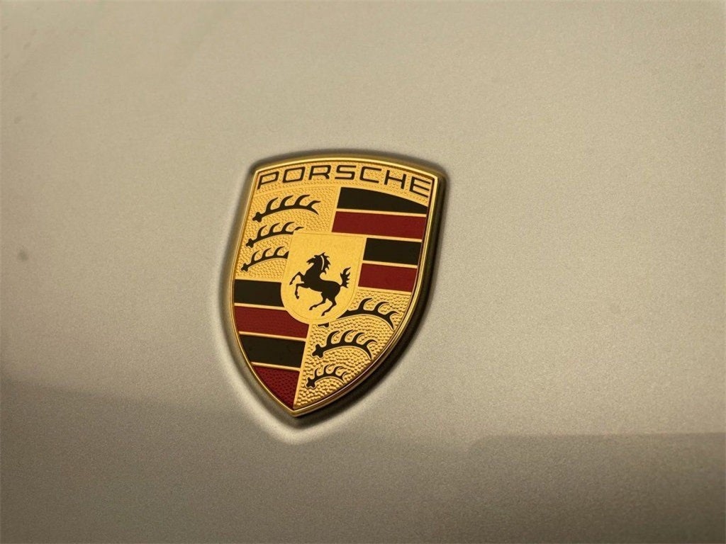 2025 Porsche Macan S