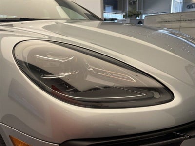 2025 Porsche Macan S