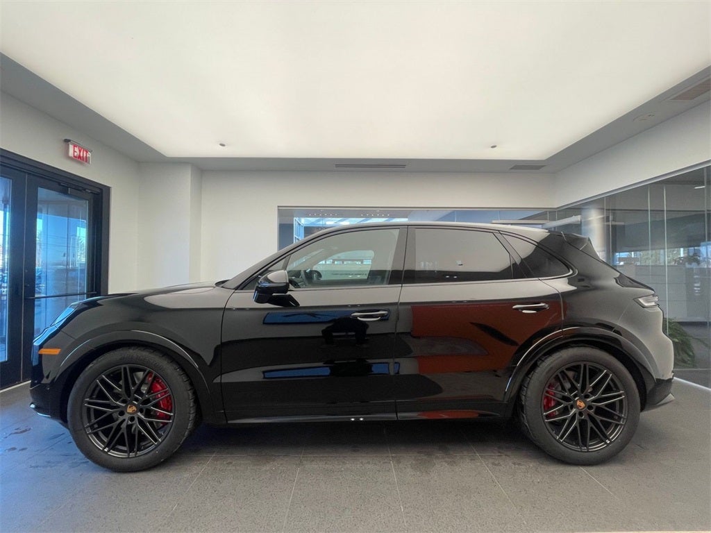 2026 Porsche Cayenne GTS