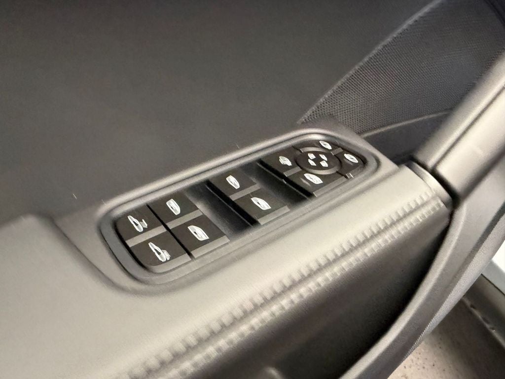 2026 Porsche Cayenne Coupe Base