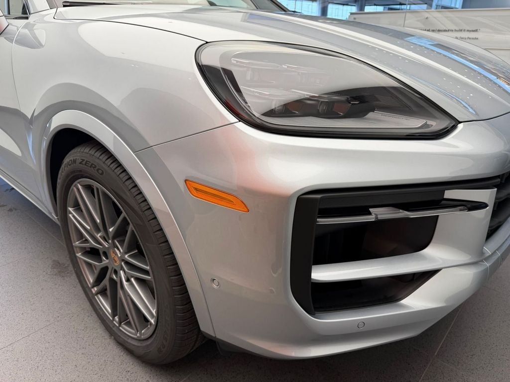 2026 Porsche Cayenne Coupe Base