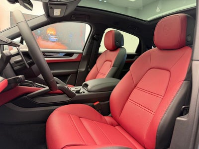 2026 Porsche Cayenne Coupe Base