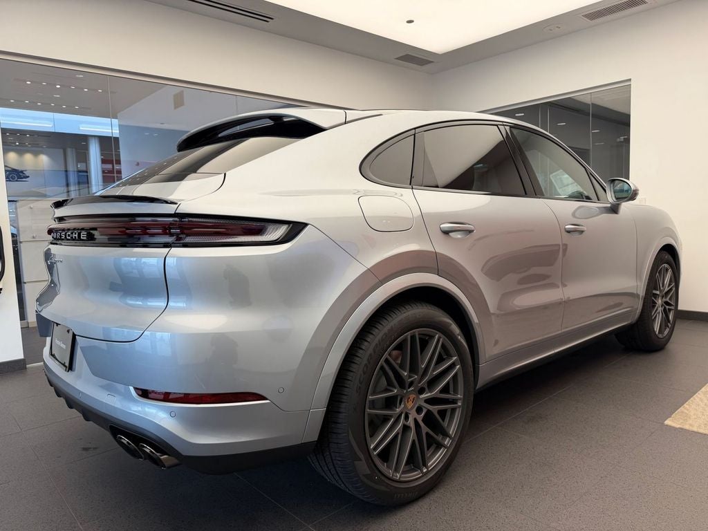 2026 Porsche Cayenne Coupe Base