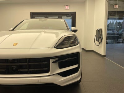 2026 Porsche Cayenne Base