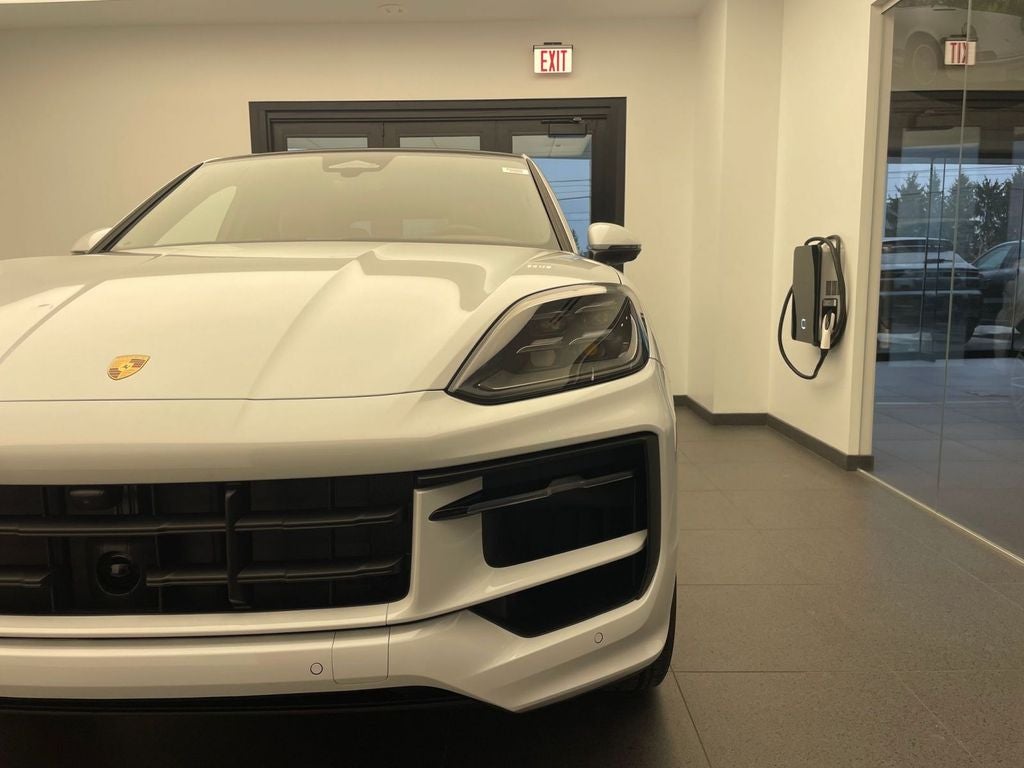 2026 Porsche Cayenne Base