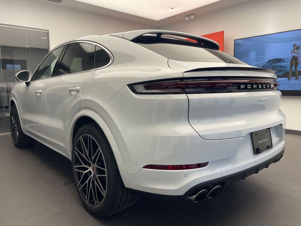 2026 Porsche Cayenne Base