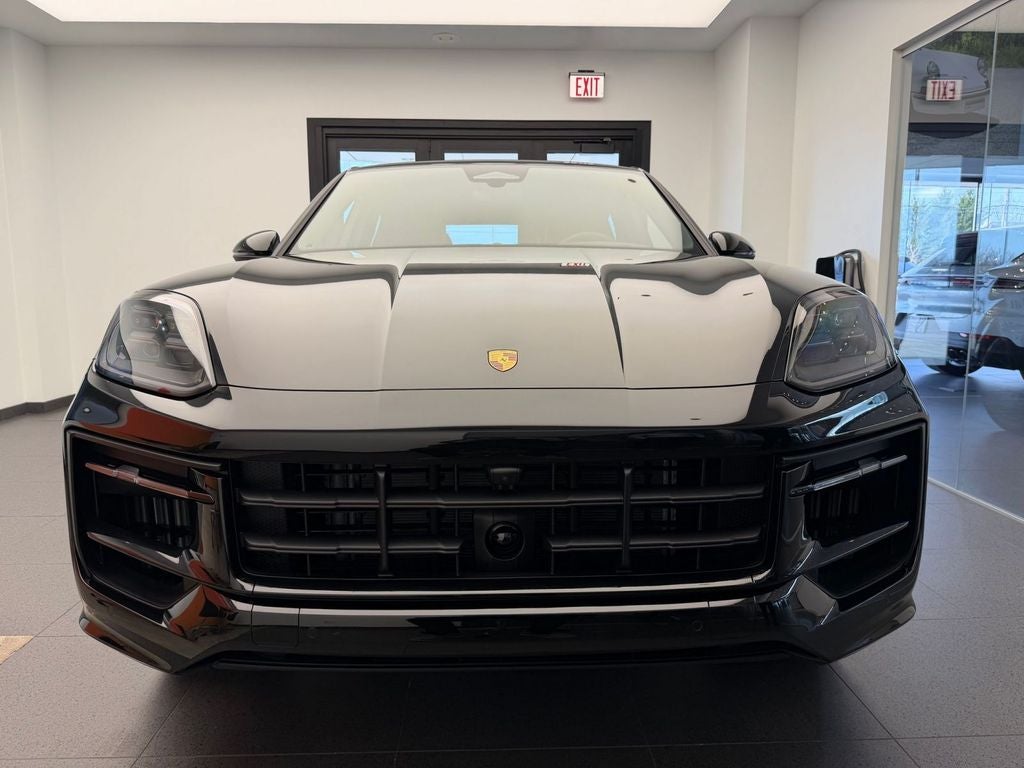 2026 Porsche Cayenne Coupe Base