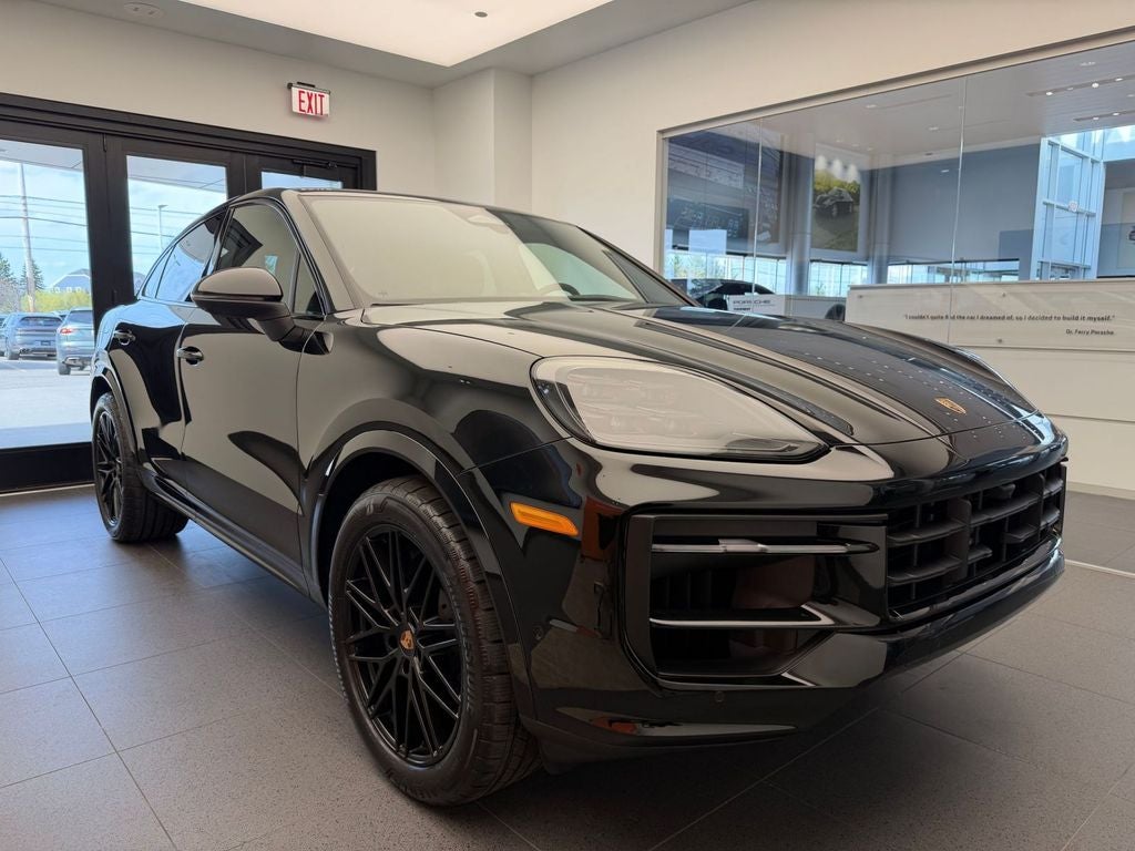 2026 Porsche Cayenne Coupe Base