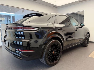 2026 Porsche Cayenne Coupe Base