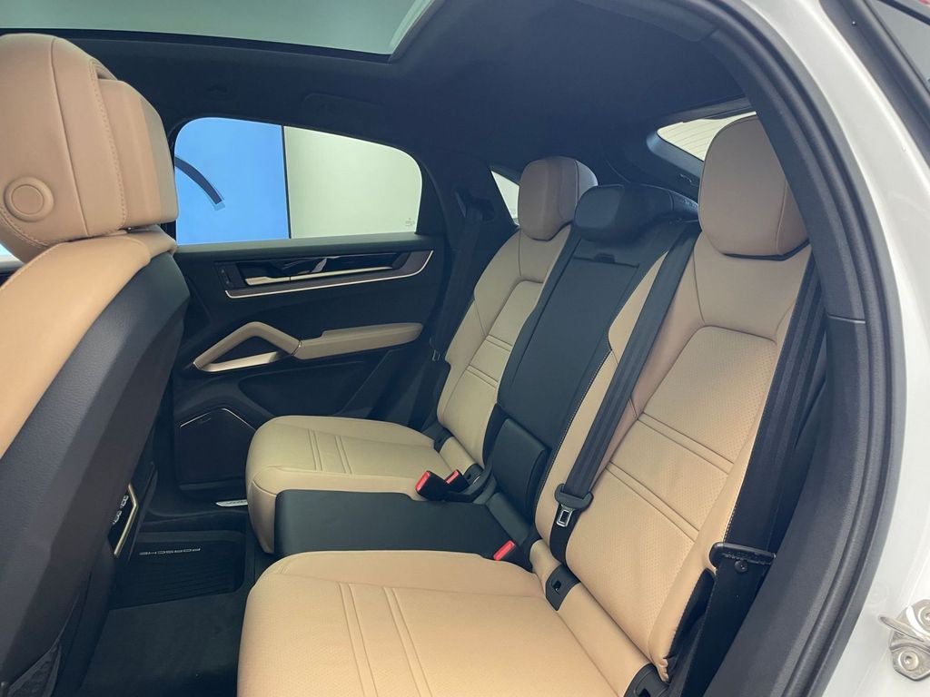 2026 Porsche Cayenne Base