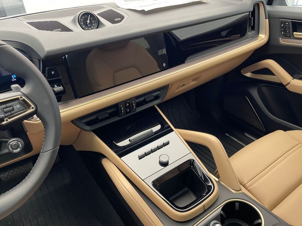 2026 Porsche Cayenne Base