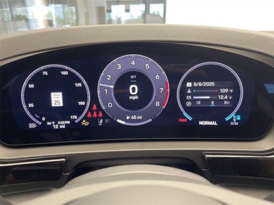 2025 Porsche Cayenne Base