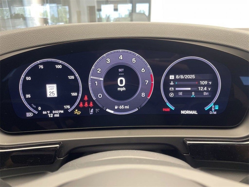 2025 Porsche Cayenne Base