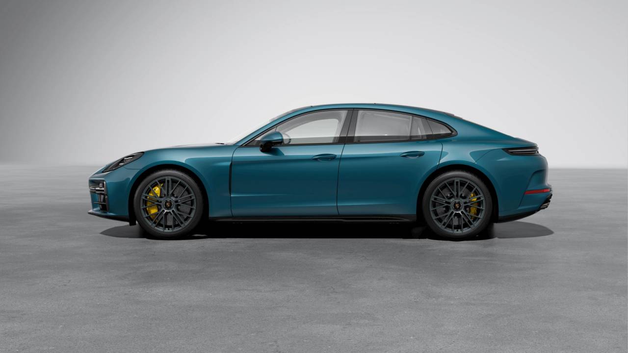 2026 Porsche Panamera Panamera GTS