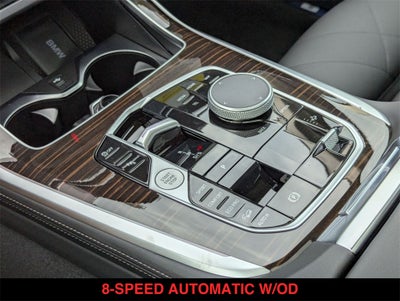 2025 BMW X7 xDrive40i