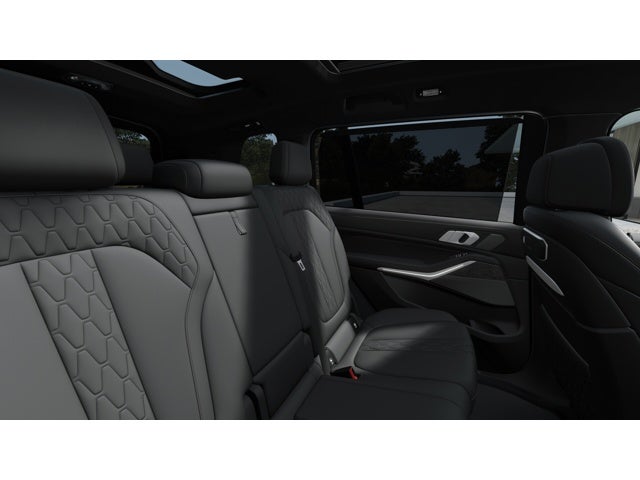 2026 BMW X7 M60i