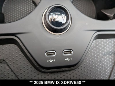 2025 BMW iX xDrive50