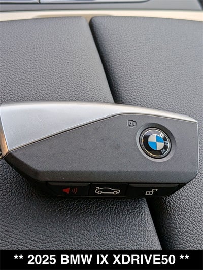 2025 BMW iX xDrive50