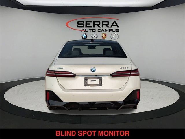 2026 BMW 550e 550e xDrive