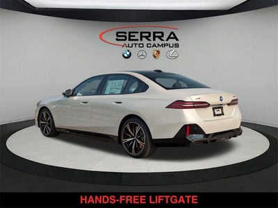 2026 BMW 550e 550e xDrive