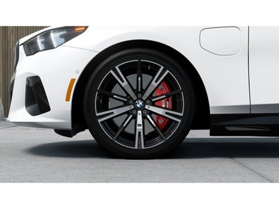 2026 BMW 550e 550e xDrive