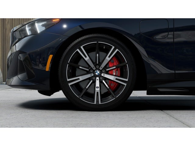 2027 BMW 550e 550e xDrive