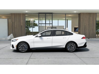 2027 BMW 550e 550e xDrive